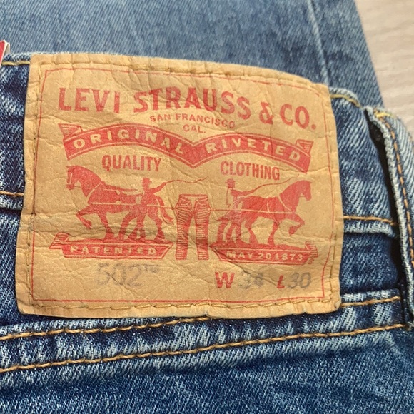 Relist 5/10❌ NWT Levi’s 502 regular taper with 2 way stretch jean size 34 x 30 - Picture 10 of 17